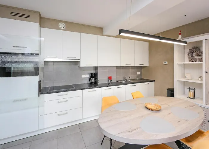 Lejlighed Residentie Crystal Ref 99 *